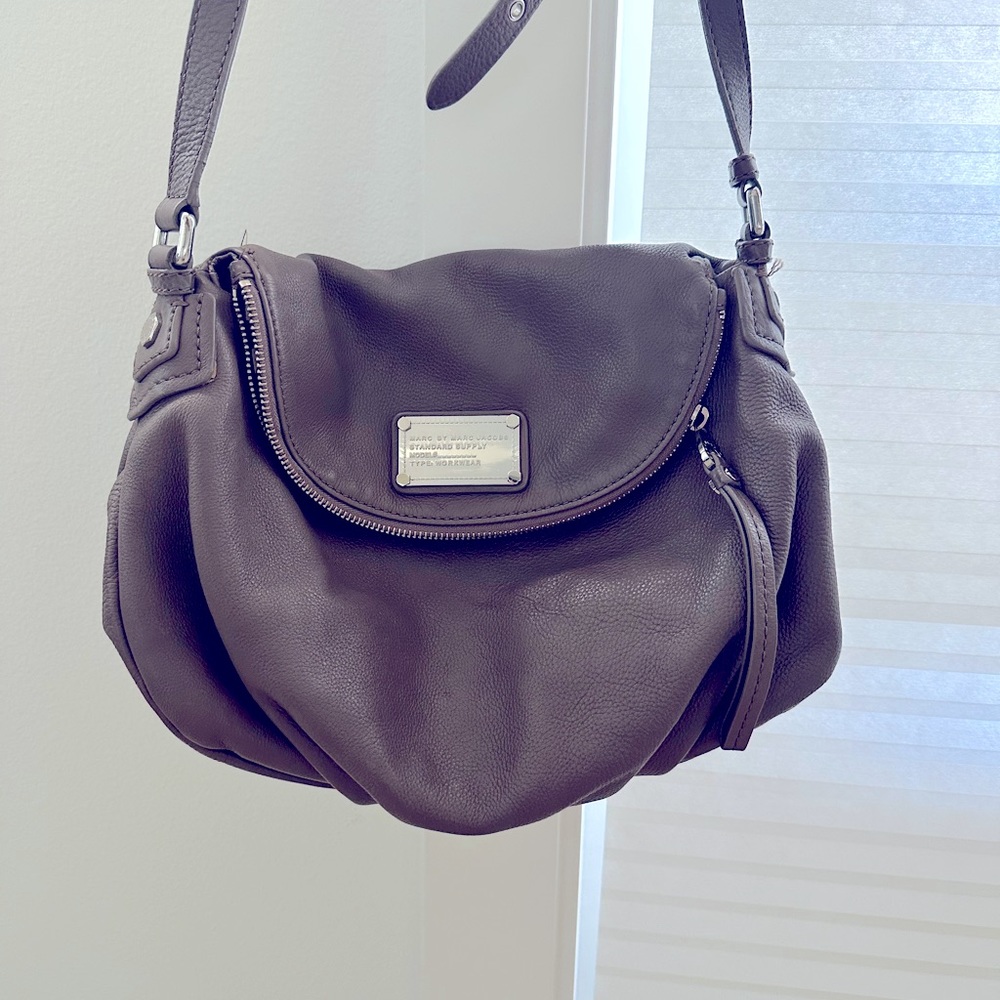 Marc Jacob Crossbody Natasha Bag in beige/tan